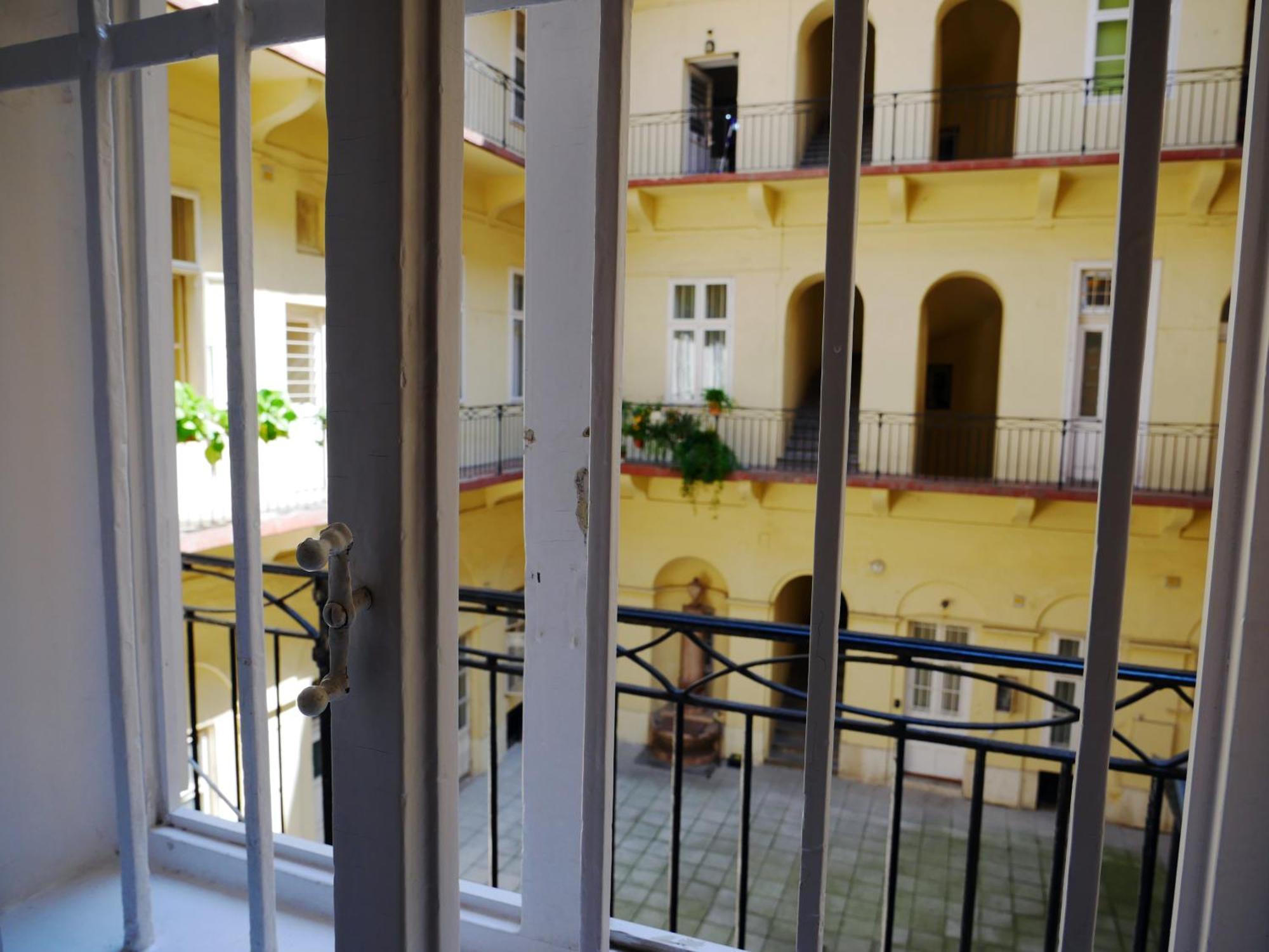 Dorotea - Cosy Home In The Heart Of Budapeşte Dış mekan fotoğraf